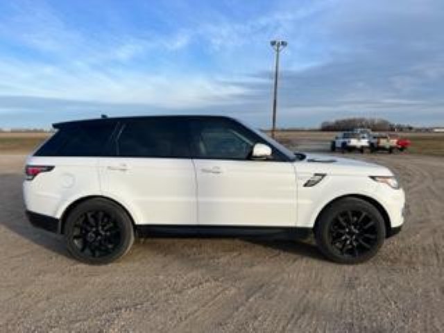 The 2016 Land Rover Range Rover Sport HSE